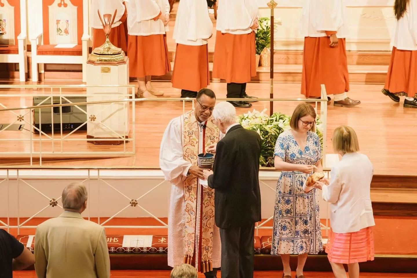 Worship with us at Glenn Memorial United Methodist Church! Hear prophetic preaching and beautiful music, and experience inclusive intergenerational community on Sunday mornings. If you&rsquo;re an early riser, check out our 8:30 service in The Little