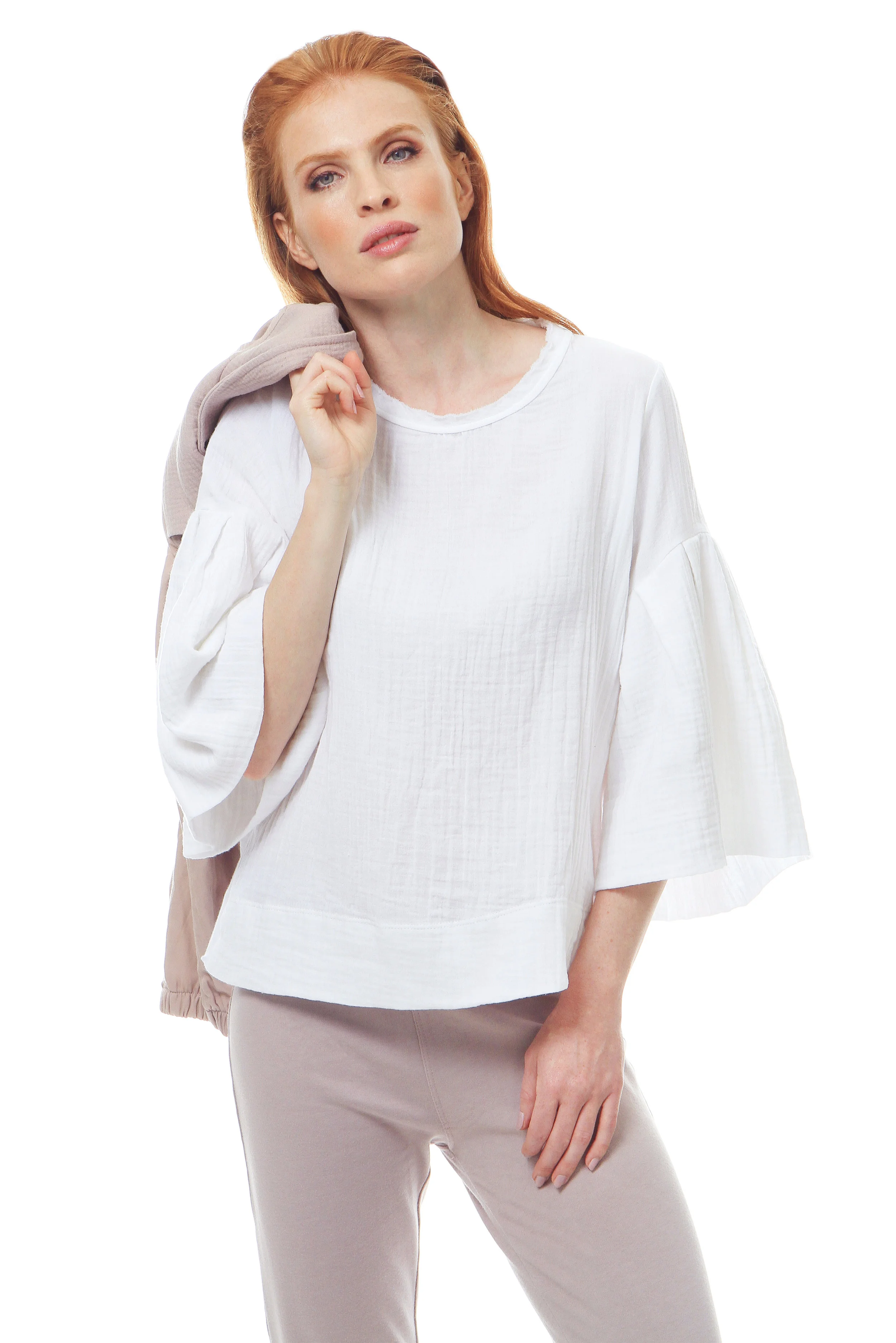 SL512-ShirleyBlouse,SC831-SusanCapri.jpg
