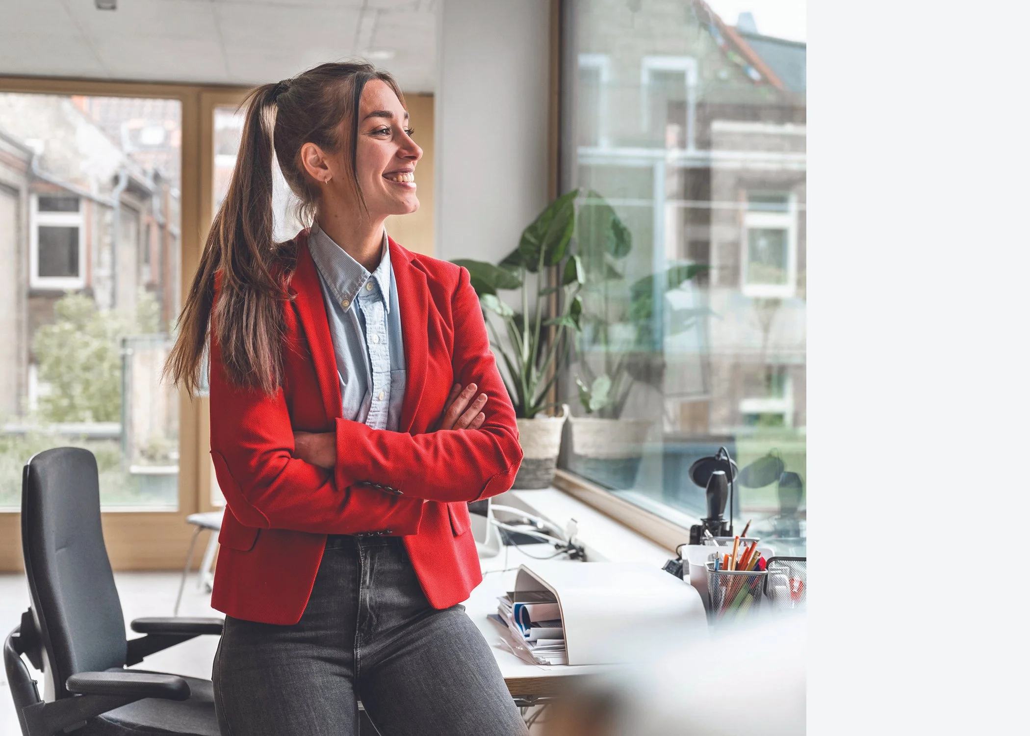 FY25_ES_Golf Booklet Update - Brand Refresh_V32.jpg