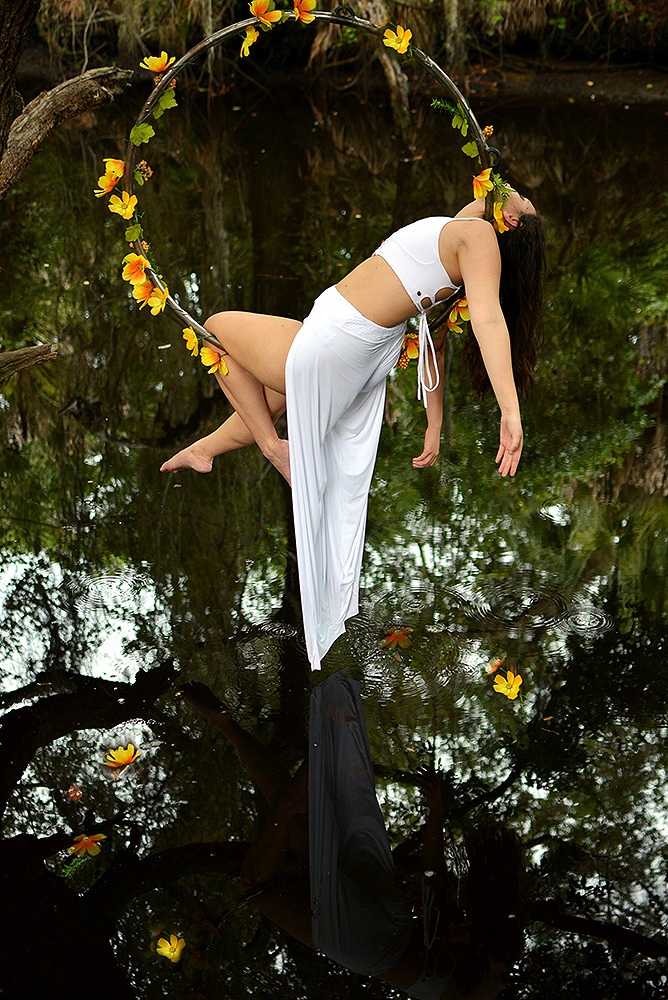 Mika-Yoga-Wear-Lyra42.jpg