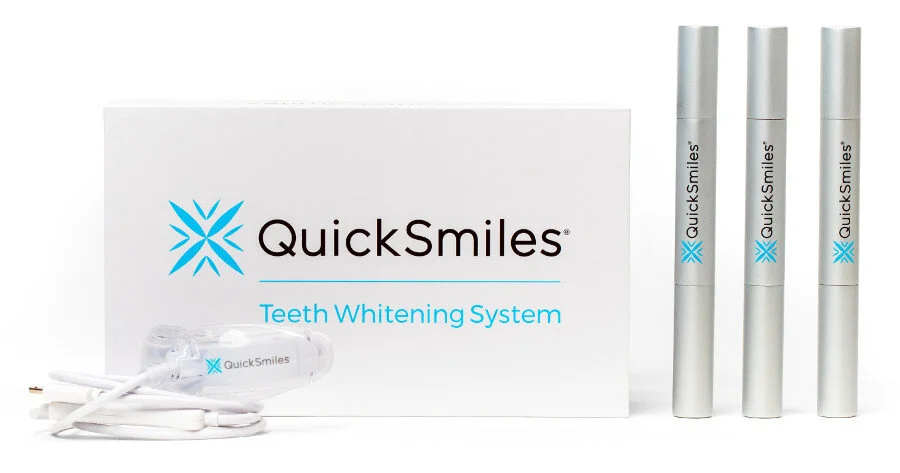 quicksmiles-teeth-whitening-system-DSC06674@900x900.jpg
