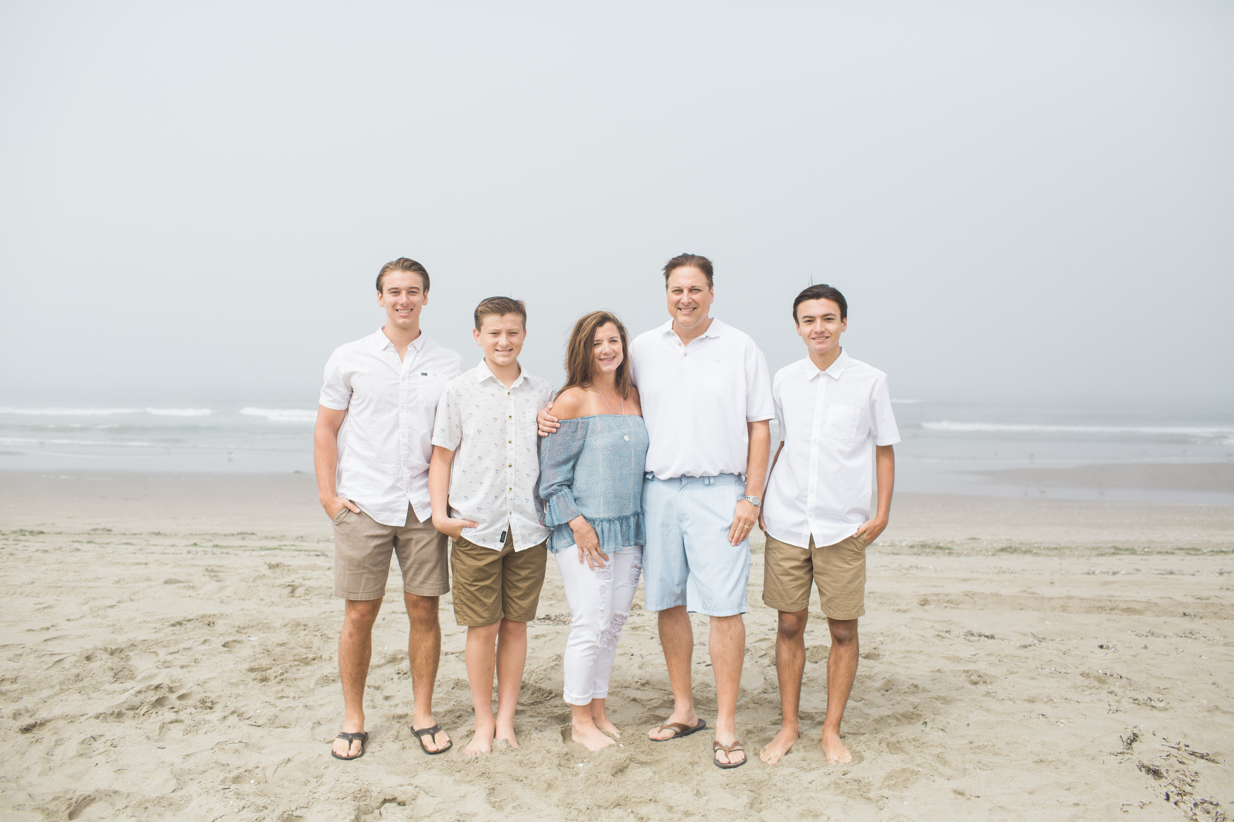 beach-family-session-105.jpg