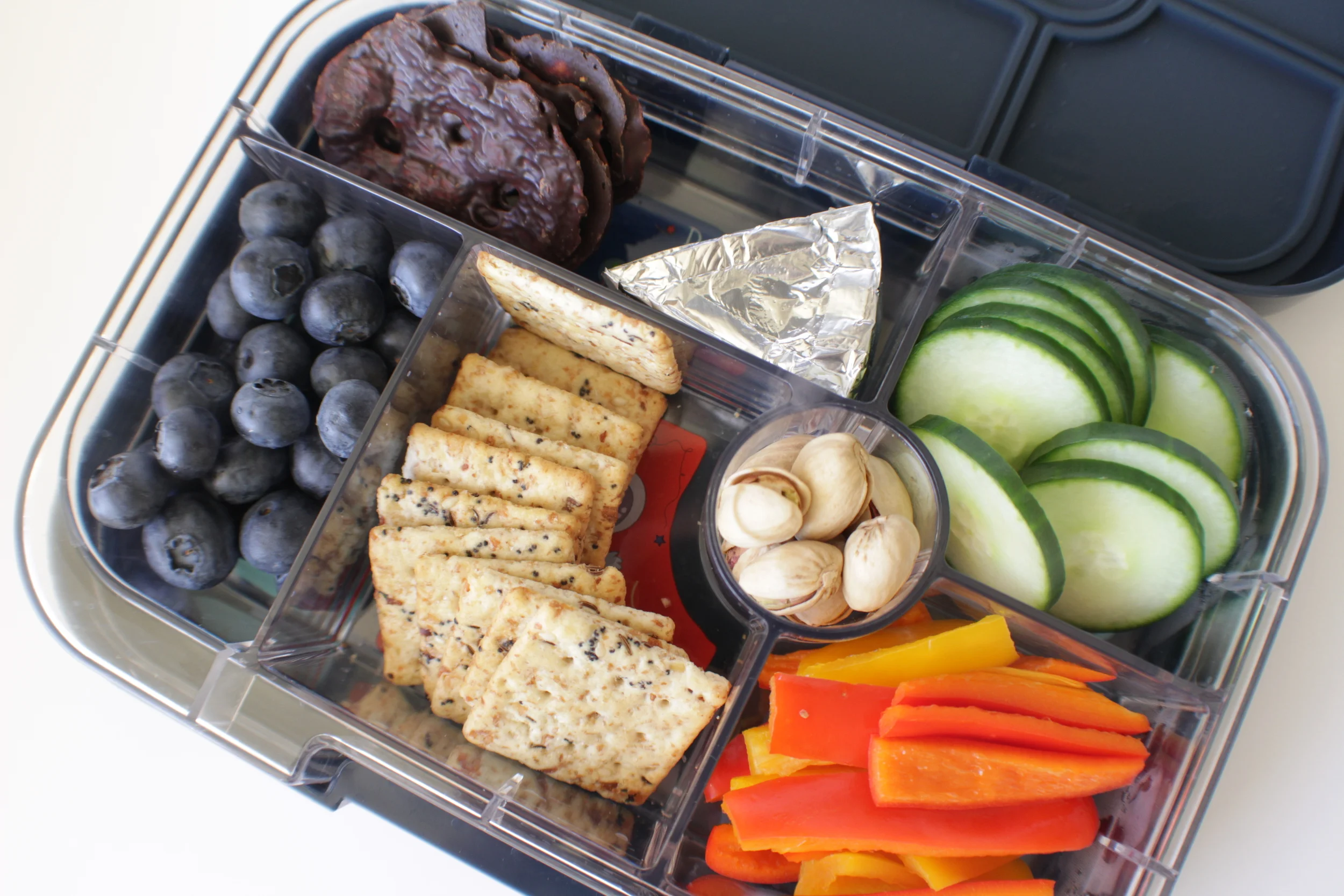 Making a Fun and Healthy Lunch with Yumbox