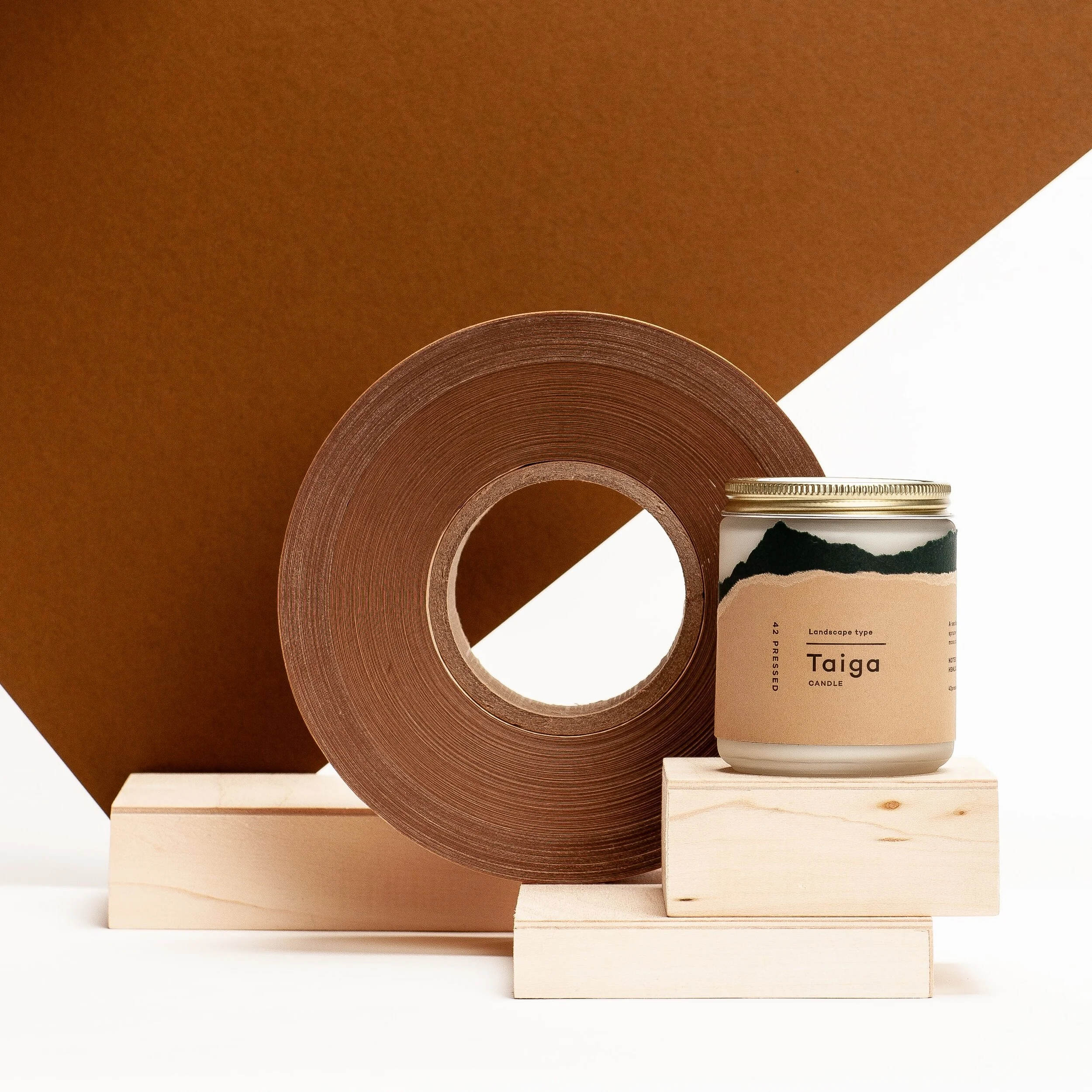 SCAPE TAIGA SCENTED CANDLE 