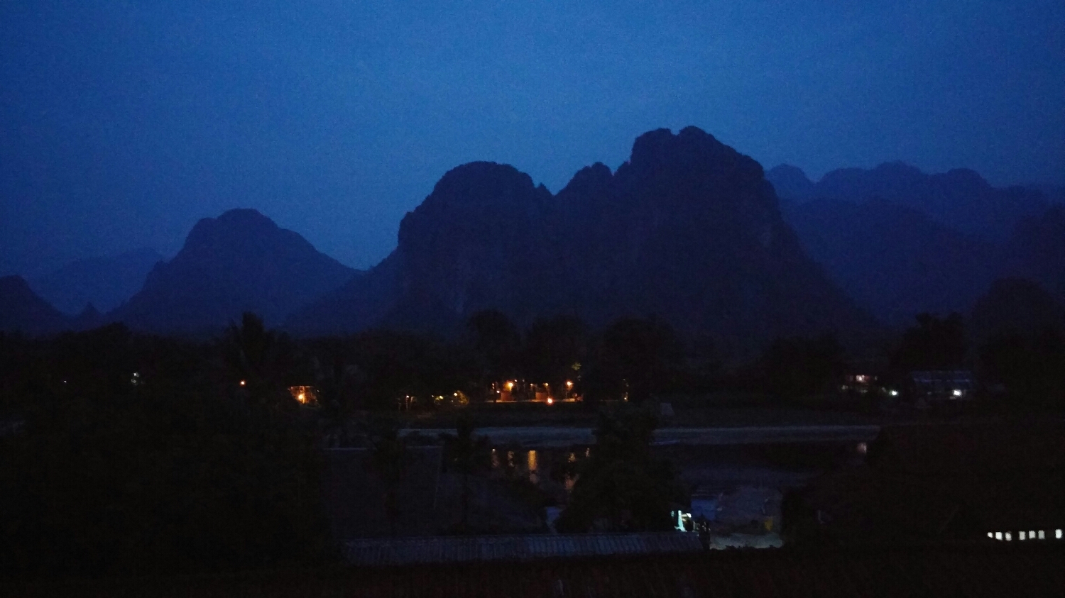 Vang Vieng 