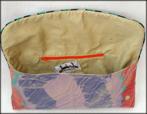 FoldOverPurseInside.jpg