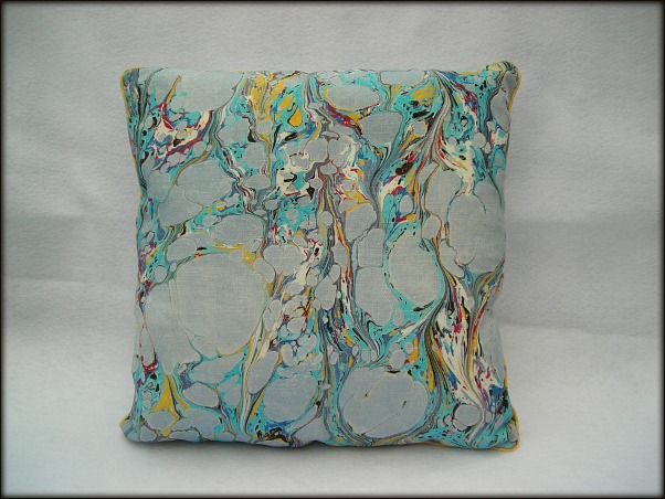 AccentPillowDelightFront.jpg