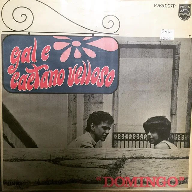 This record? ...pshh. 
#diggin in #DC

#galecaetanovelloso #bossa #brasil #brazil #vinyl #vinyligclub #vinyladdict #vinyljunkie #DC #records #recordcollector #recordcollection #crates #cratelife #milkcrates #diggininthecrates #whatsinthecrate