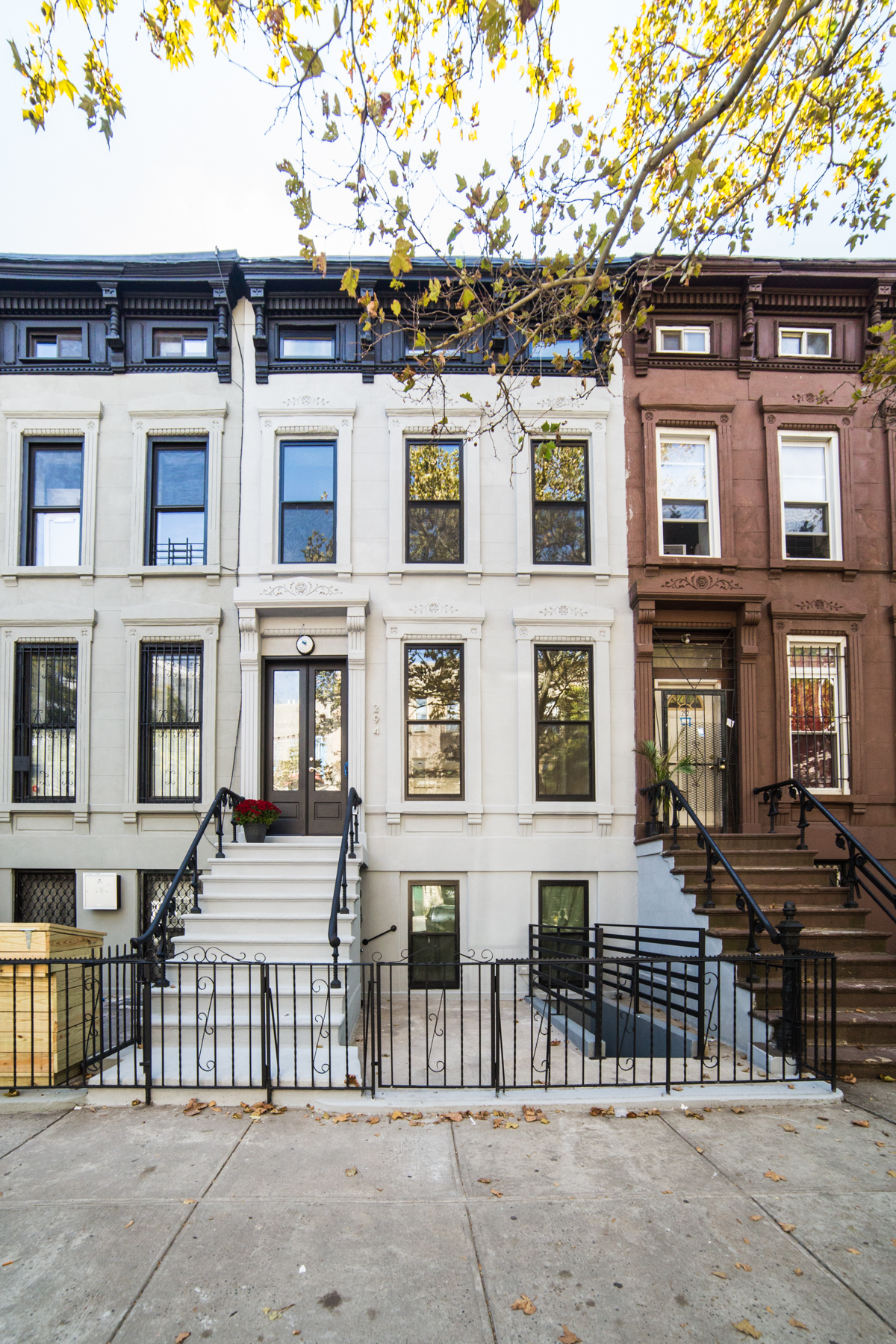 294 Clifton Place