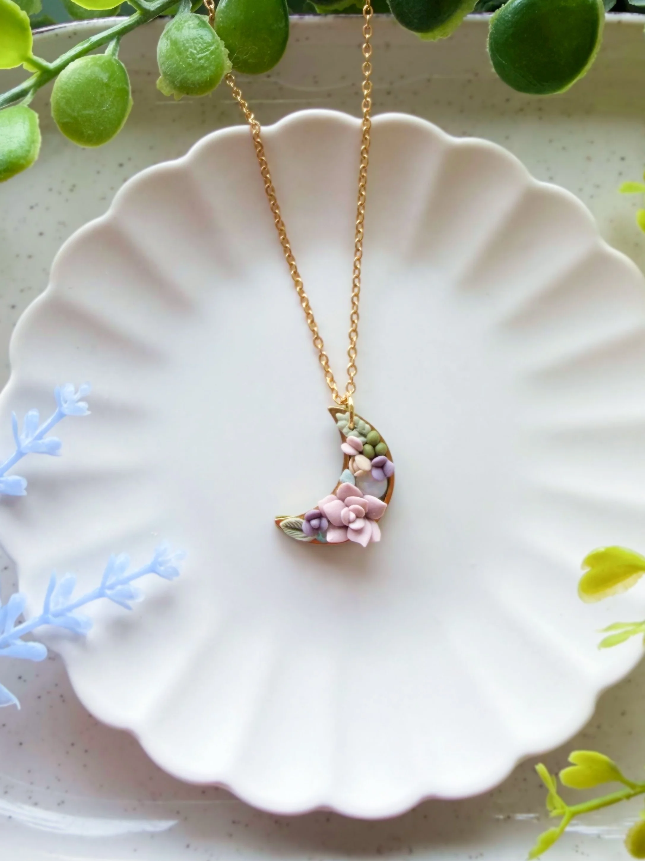 Mini Luna Necklace V
