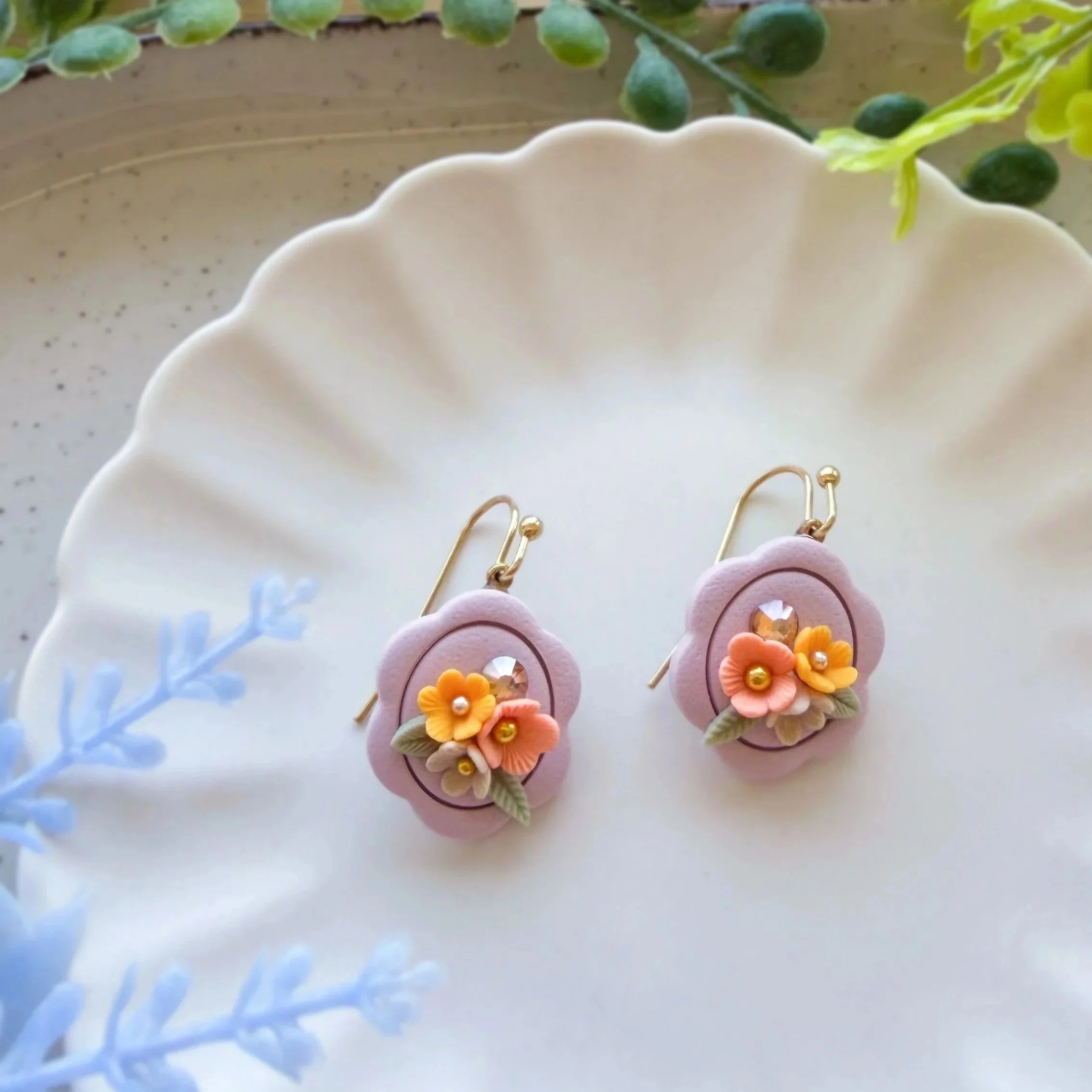 Camafeo Floral Earrings - Lilac - Small