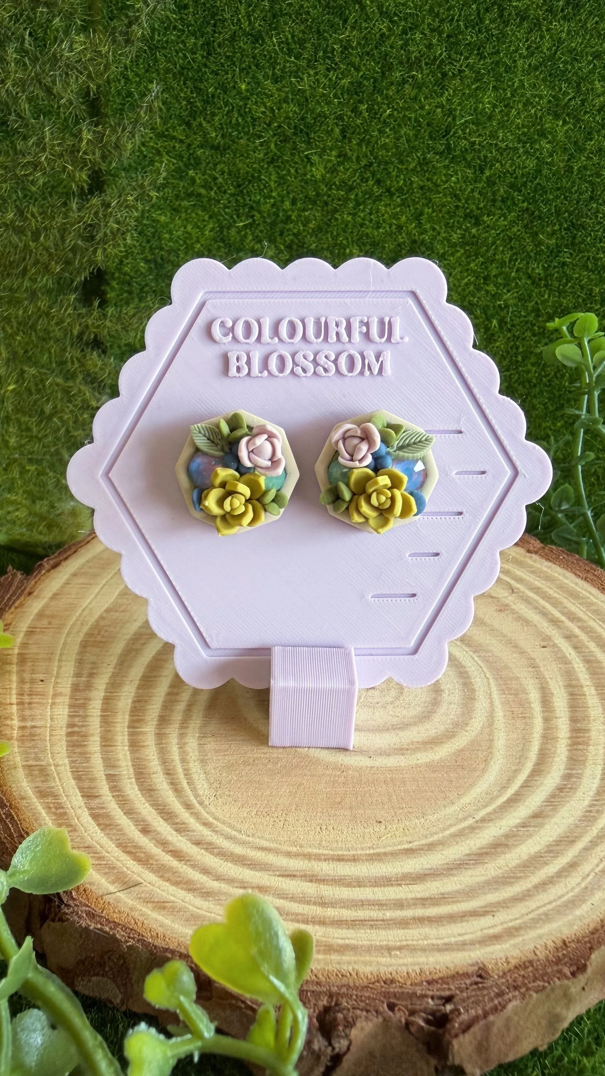 Tiestito Studs - Octagon