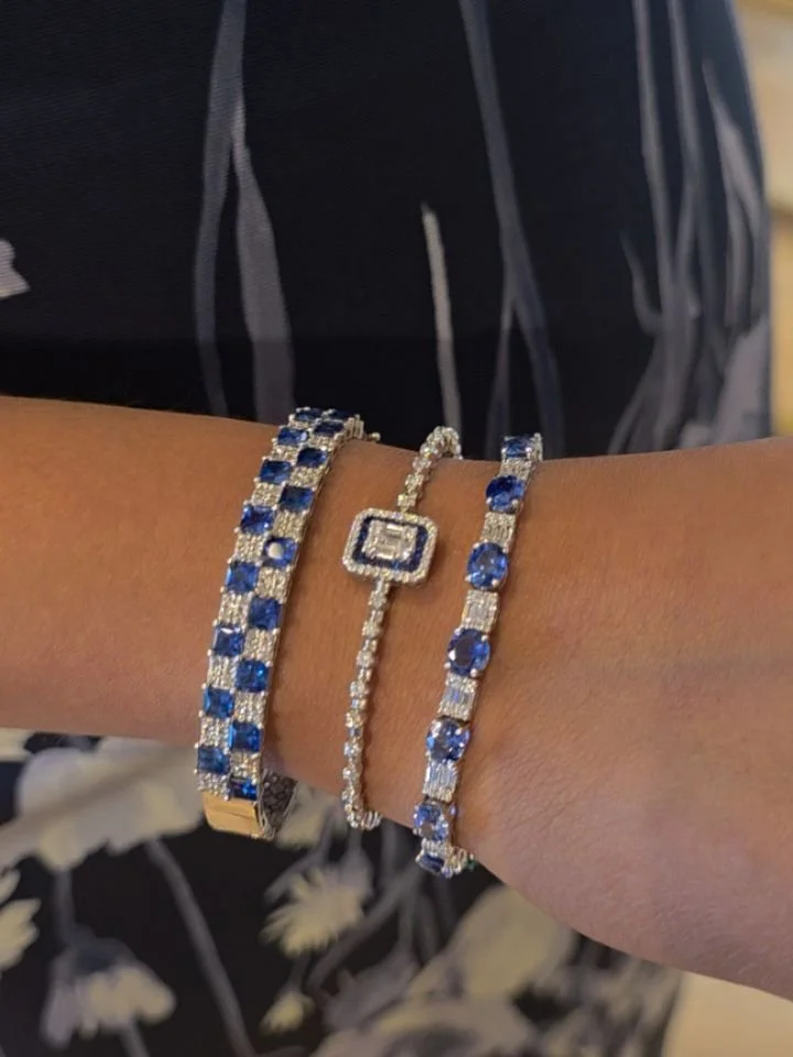 Diamonds for the drama, sapphires for the spice. 💁&zwj;♀️💙

#kasteljewelry #texas #LuxuryJewelry #sapphire #diamonds #fridayvibes