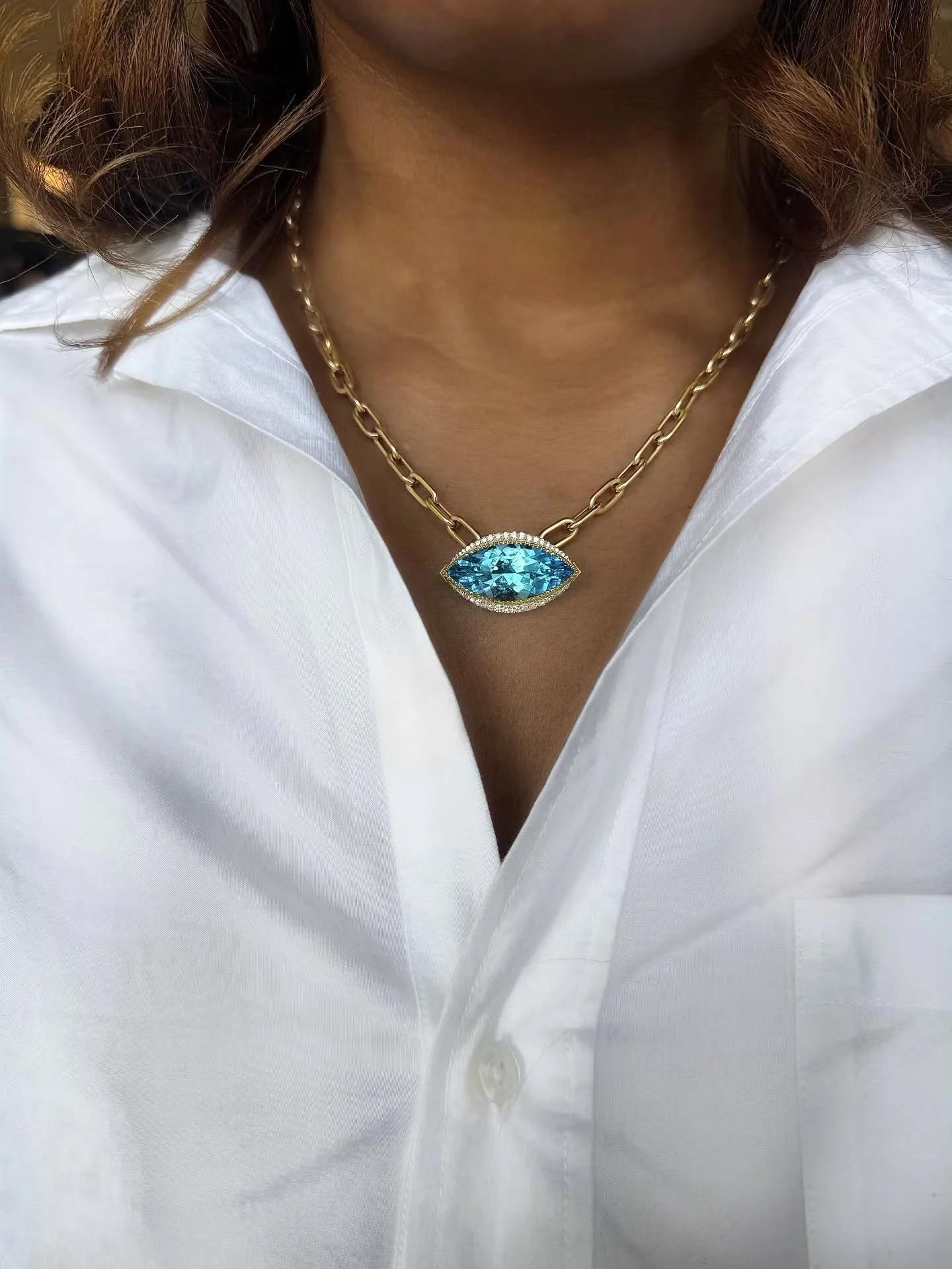 in our blue era 💎#Chicago #designer #kasteljewelry #diamonds #goldjewelry