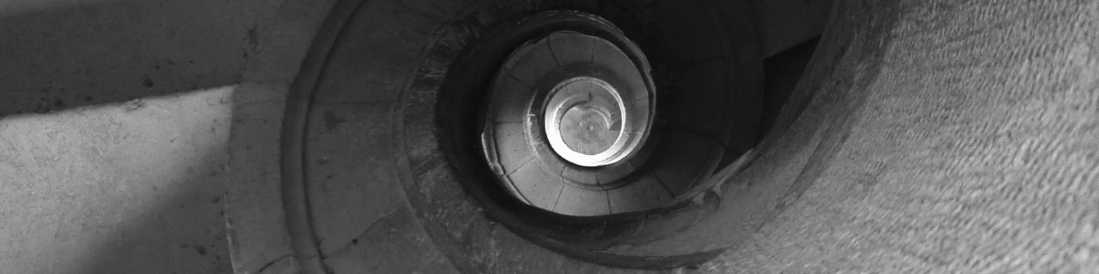 detail03-spiralstairs.jpg