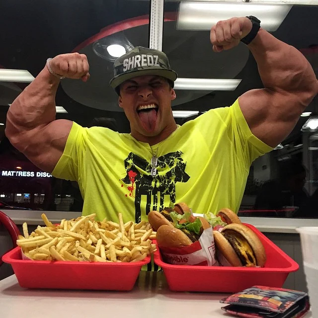 10’000 Calorie Challenge Explained + Tips For Completing The 10’000 Calorie Challenge