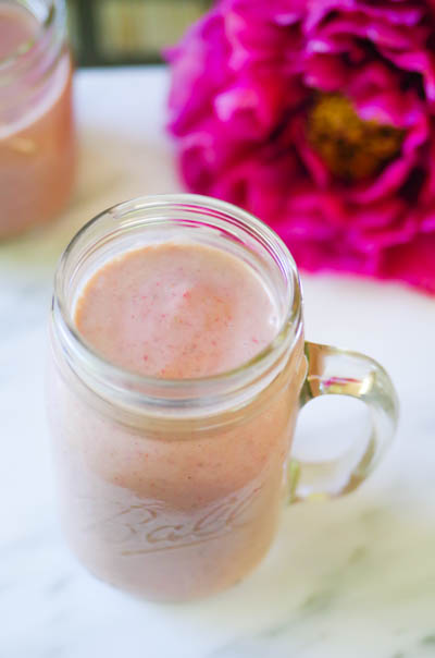 Strawberry banana Smoothie, by Beautiful Ingredient