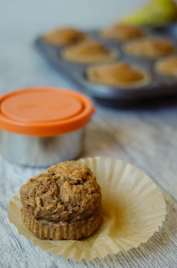 pear-spice-muffin