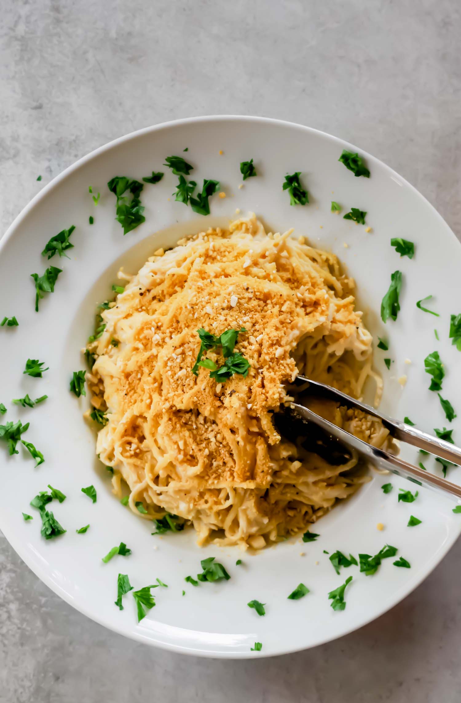 Lighter (and better that way) Cauliflower Fettuccine Alfredo, Recipe from Fuss-Free Vegan Cookbook | made with quinoa linguini noodles