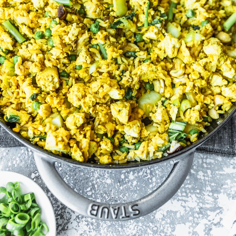 Quick and Easy Vegan Curry Fried Rice