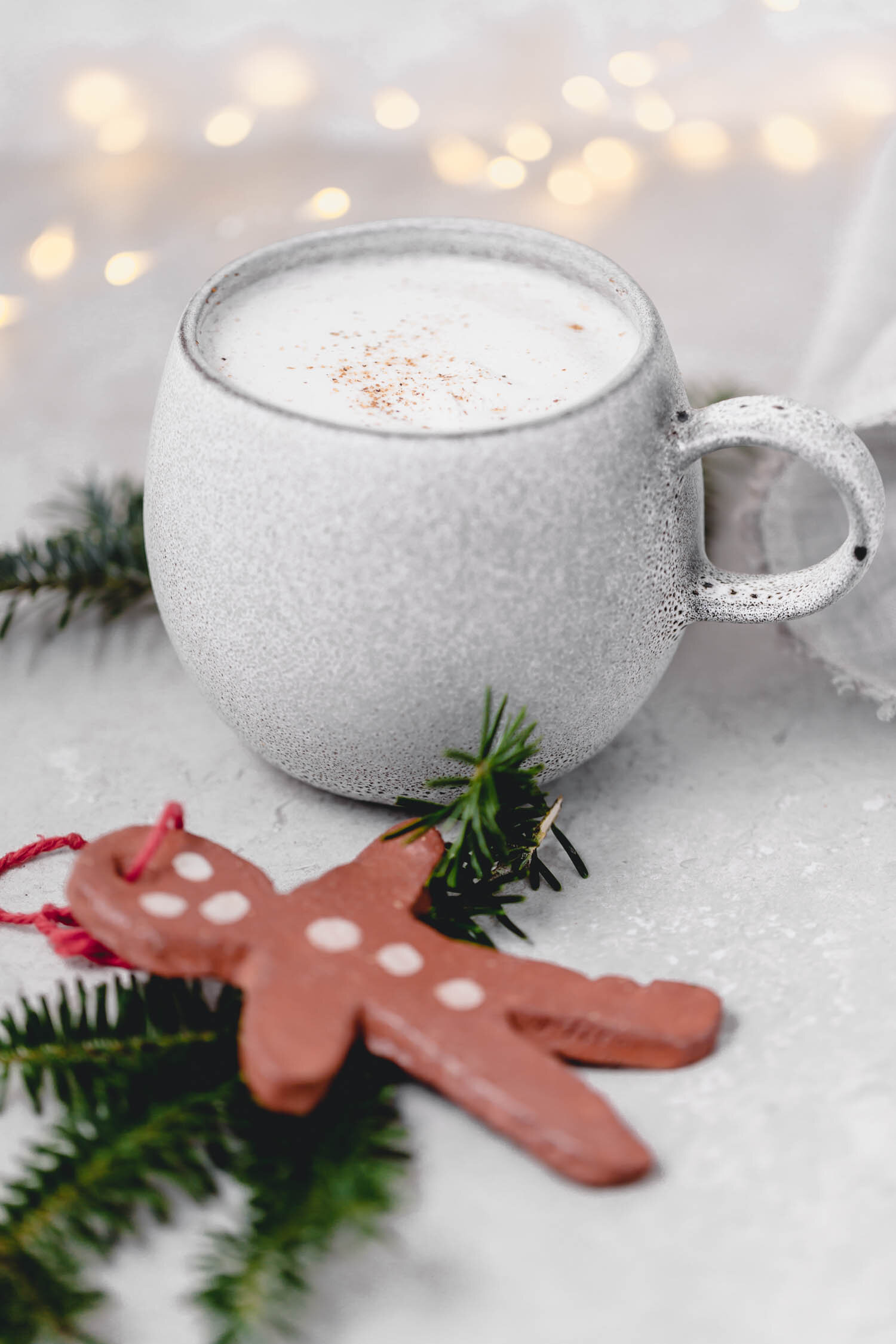 Vegan Eggnog in 10 Minutes - this recipe makes it easy to grab a cup of cheer right away! #eggnog #vegan #veganholiday #Christmas #veganeggnog #cupofcheer #nutmeg #dairyfree #drink #bourbon #quickandeasy #10minuterecipe #hotdrink #eggfree #holidaytreat #veganchristmas #nog #dairyfreeeggnog #holidayrecipe