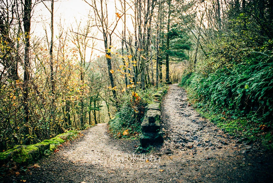 Walking to Bridal Veil Falls.