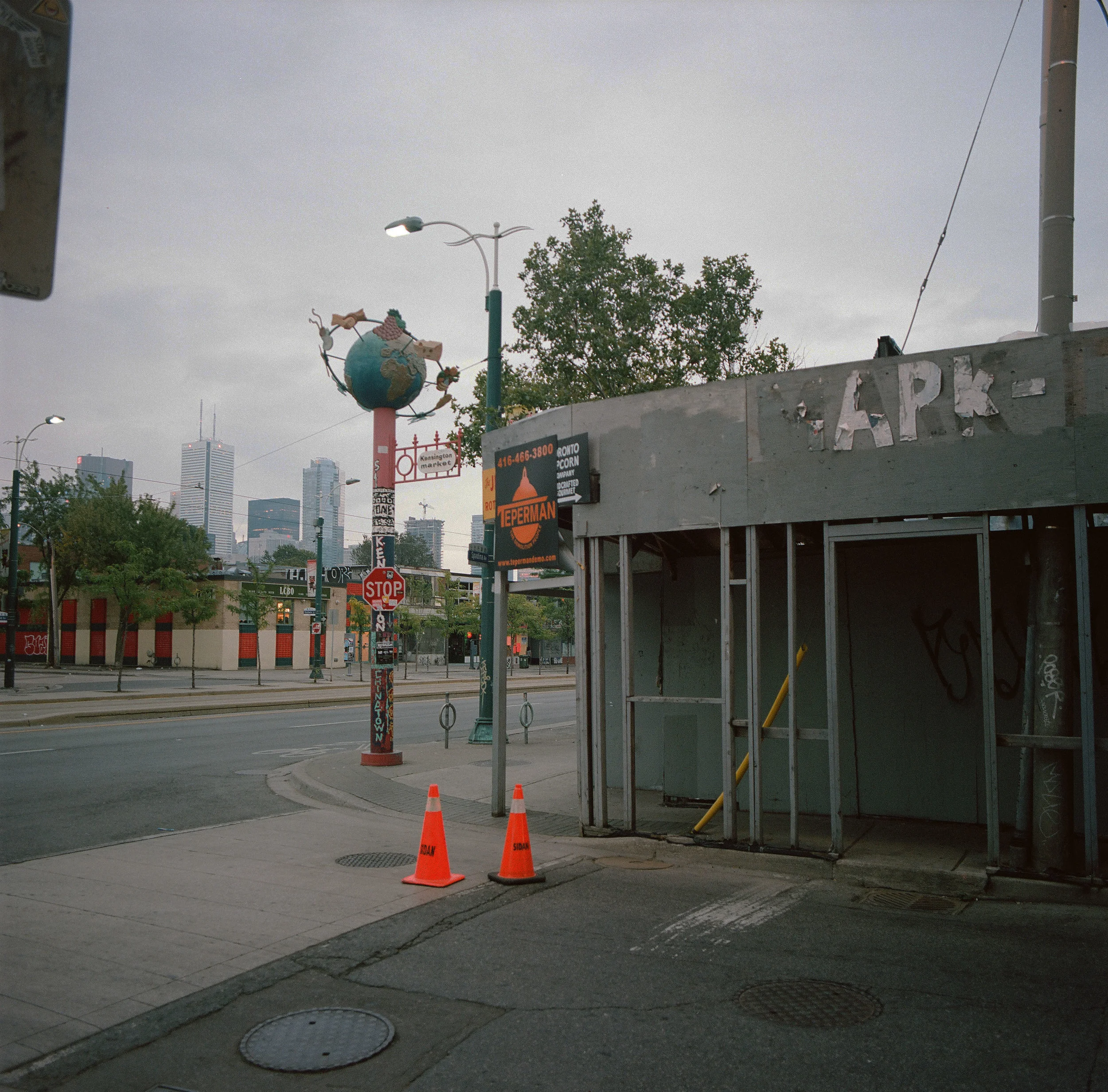 St. Andrew Street at Spadina Avenue, Toronto, Ontario, 2015