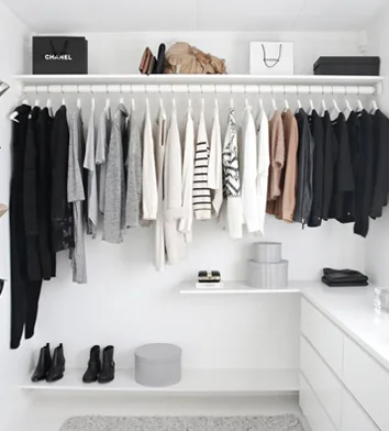 5 Tips for Keeping Your Closet in Order from Laurie Brucker