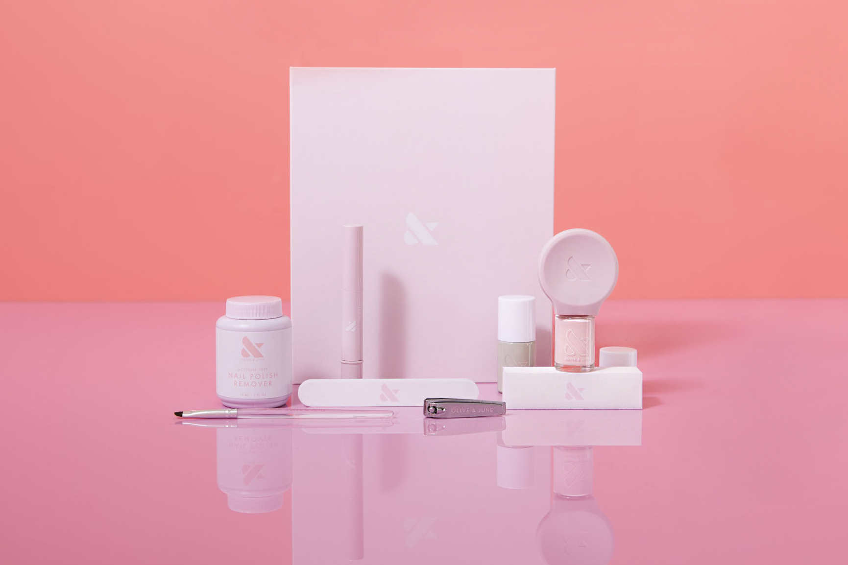 Oliva & June’s new Studio Box