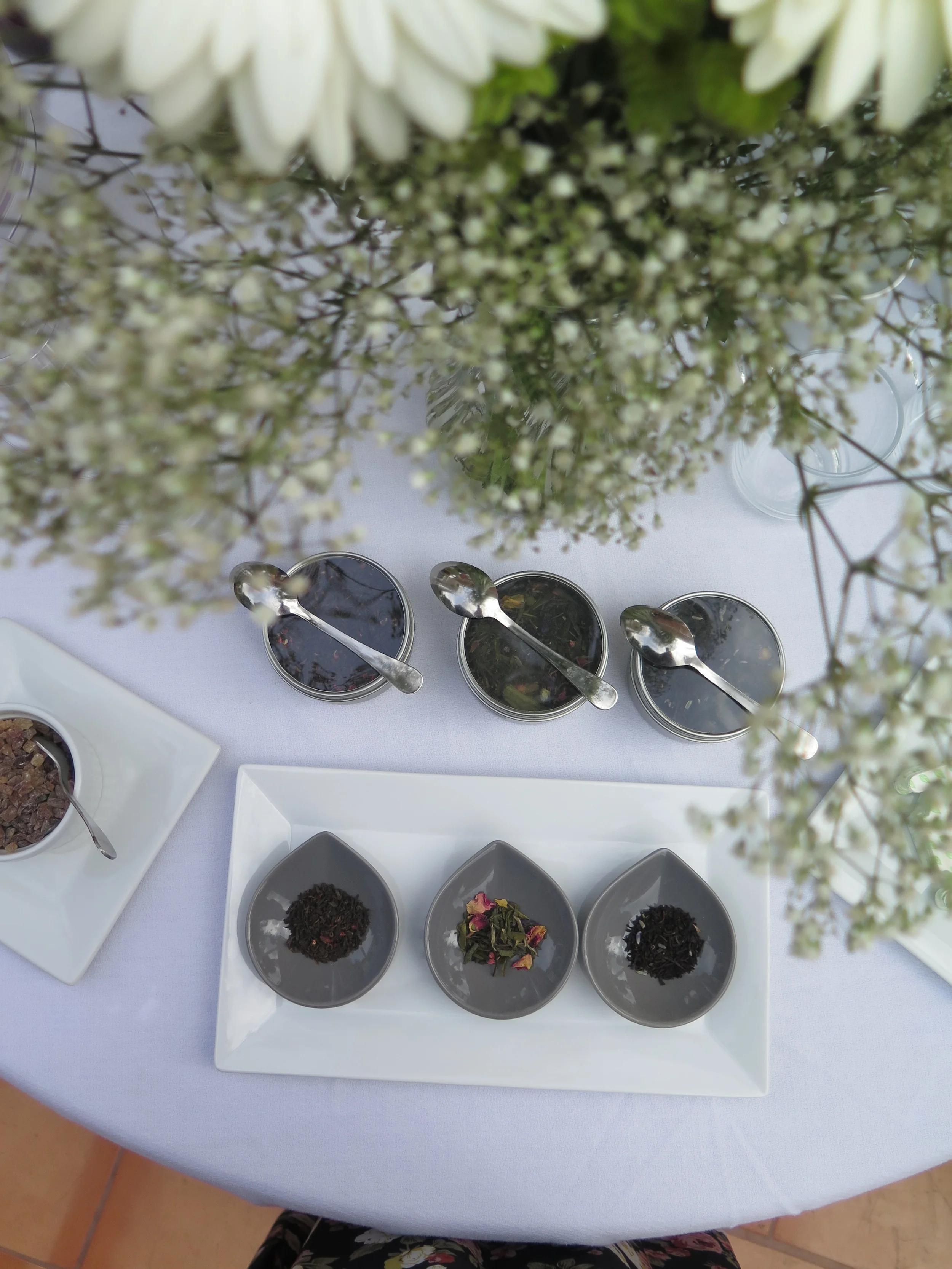 How to Host Your Own Networking Event - Career Contessa Feature