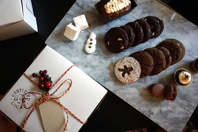 I love the holidays

Cookie drops in full effect. See what's in the box this year:) #seasonal #sandc #madewithlove
#homemade #christmas #holiday #cookies #love #happyholidays #food #sweets #winter