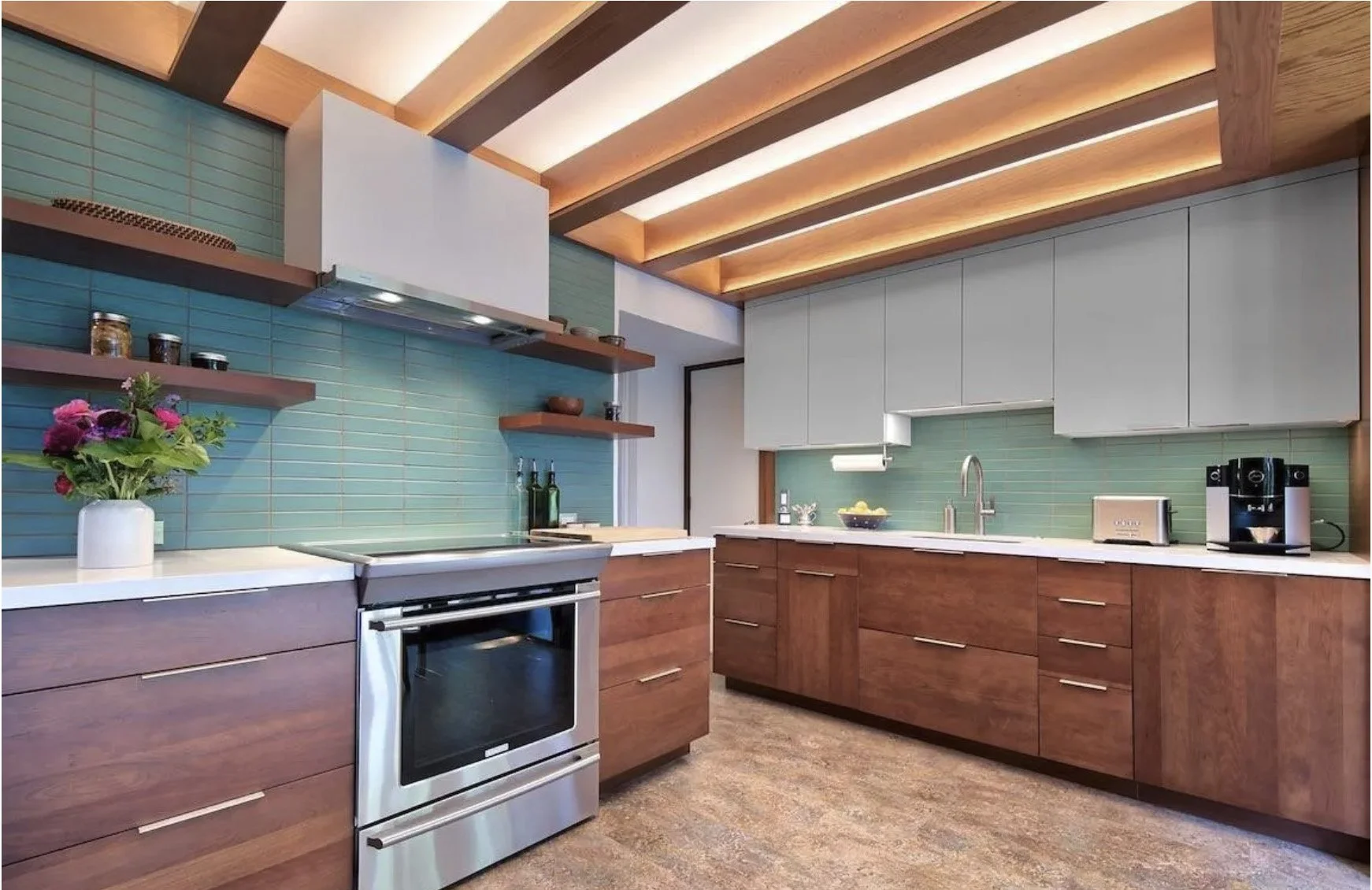 Drake summit kitchen 1 copy.jpg