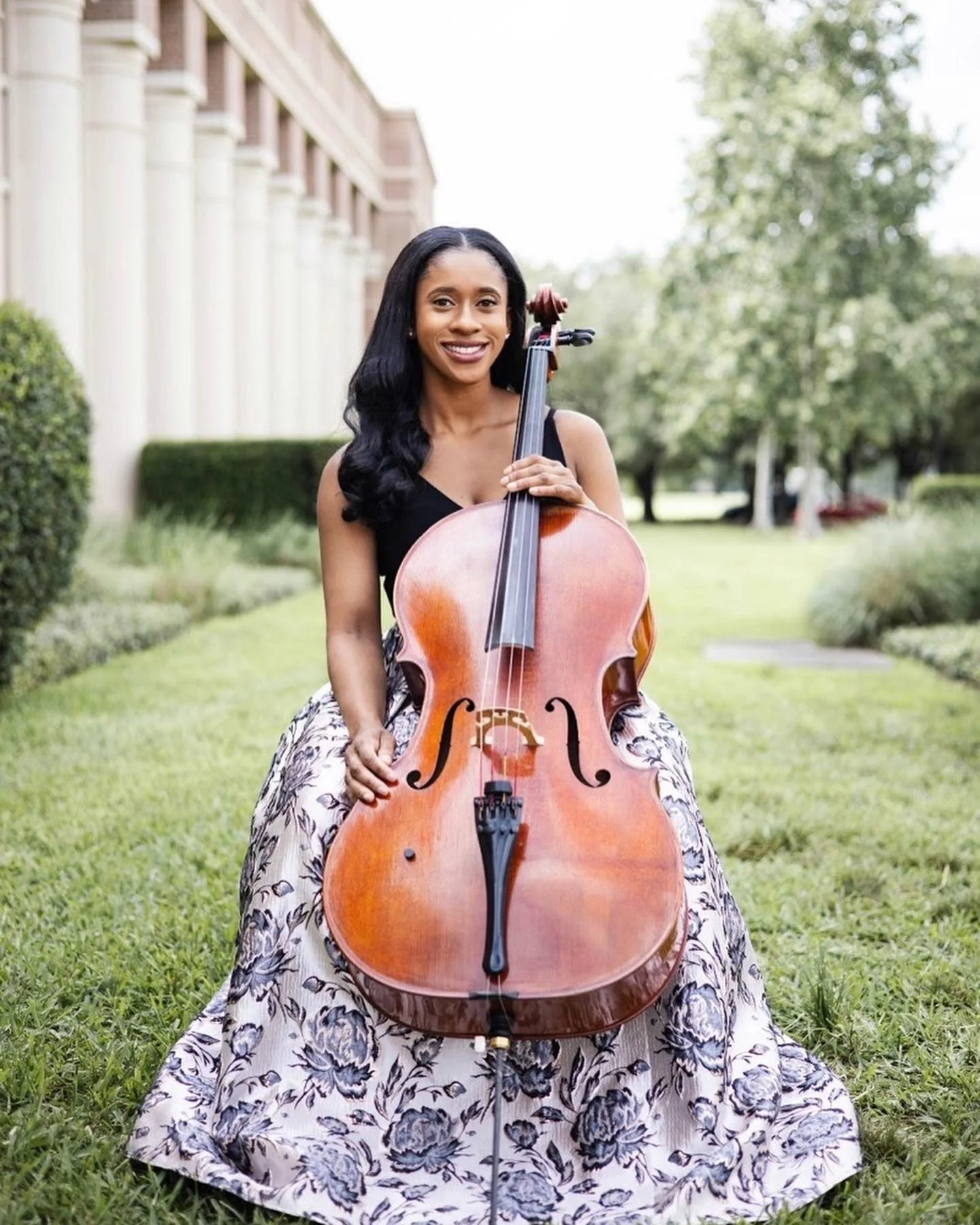 Lindsey Sharpe, Accomplished Cellist, Educator, and Arts Administrator