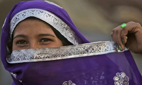 #OO1O “Man Beats 6-year-old Daughter to her Death After Her Dupatta Slipped From Her Head”