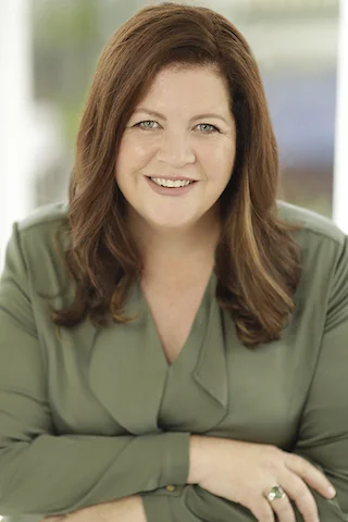 Corporate Headshot Styling    "I thought time with a Stylist was for some woman far removed from my every day life. I was so wrong. Just as clothes are part of my daily life, how I feel in those clothes is an important tool for helping the world see me. I was dreading my photoshoot prior to meeting Anna and finding outfits. Afterwards, I was excited."   Tricia Vletzhuizen, CEO, Brisbane.