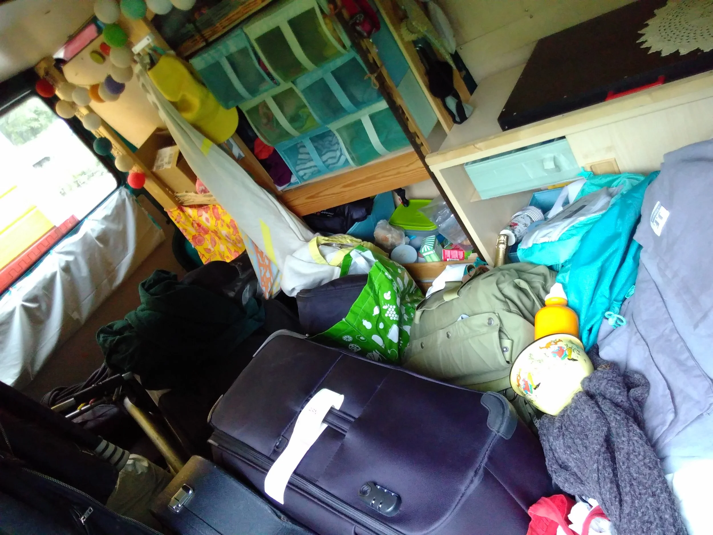 Travelling with 3 shows. Metsä, DuoJag and 100% Circus just hanging out on my bed.