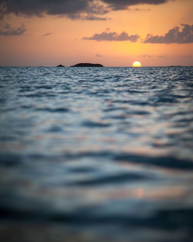 Those Bahamas Sunsets never get old. 
The islands out there are called the Tug and Barge, and you can see why. Historically it&rsquo;s been some decent spear fishing for us around there in not too deep of water. Groupers, lobster, snapper. This seaso