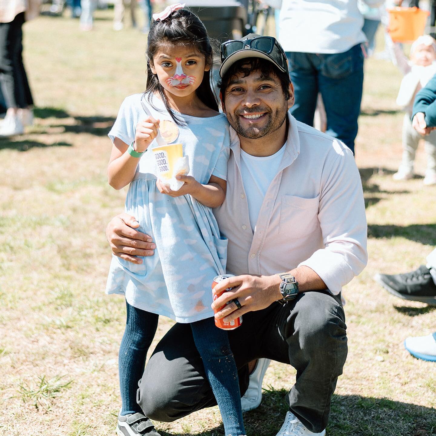 SUNDAY!! Here are a few of our Sunday Smiles. Let&rsquo;s see yours! 

We love Sundays around here. We get to come together in community to worship our creator. See ya at 9 and 10:30am. 

📸 @yaseliolivera