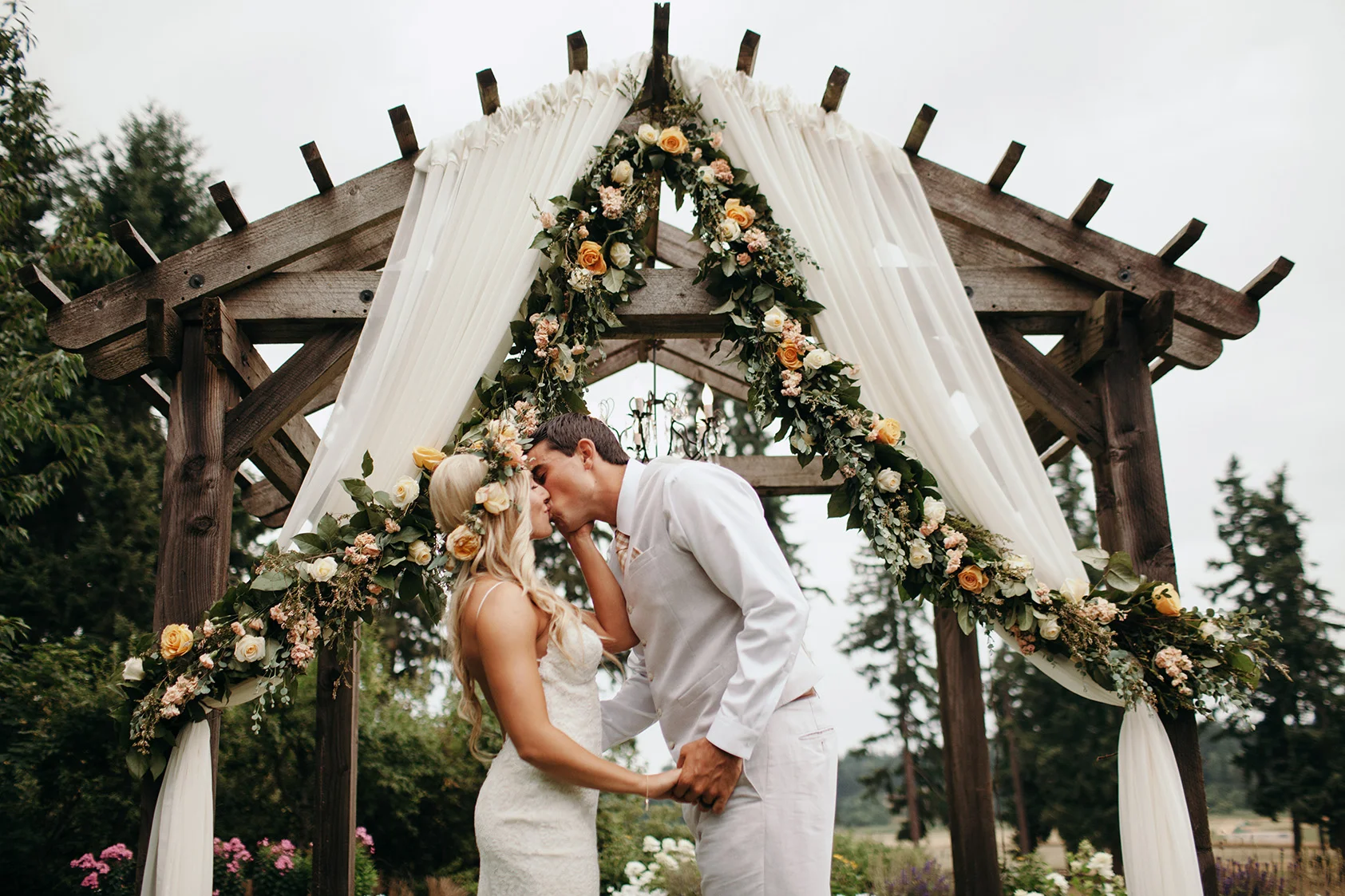 Featured on Wedding Chicks: MY Country Chic Wedding
