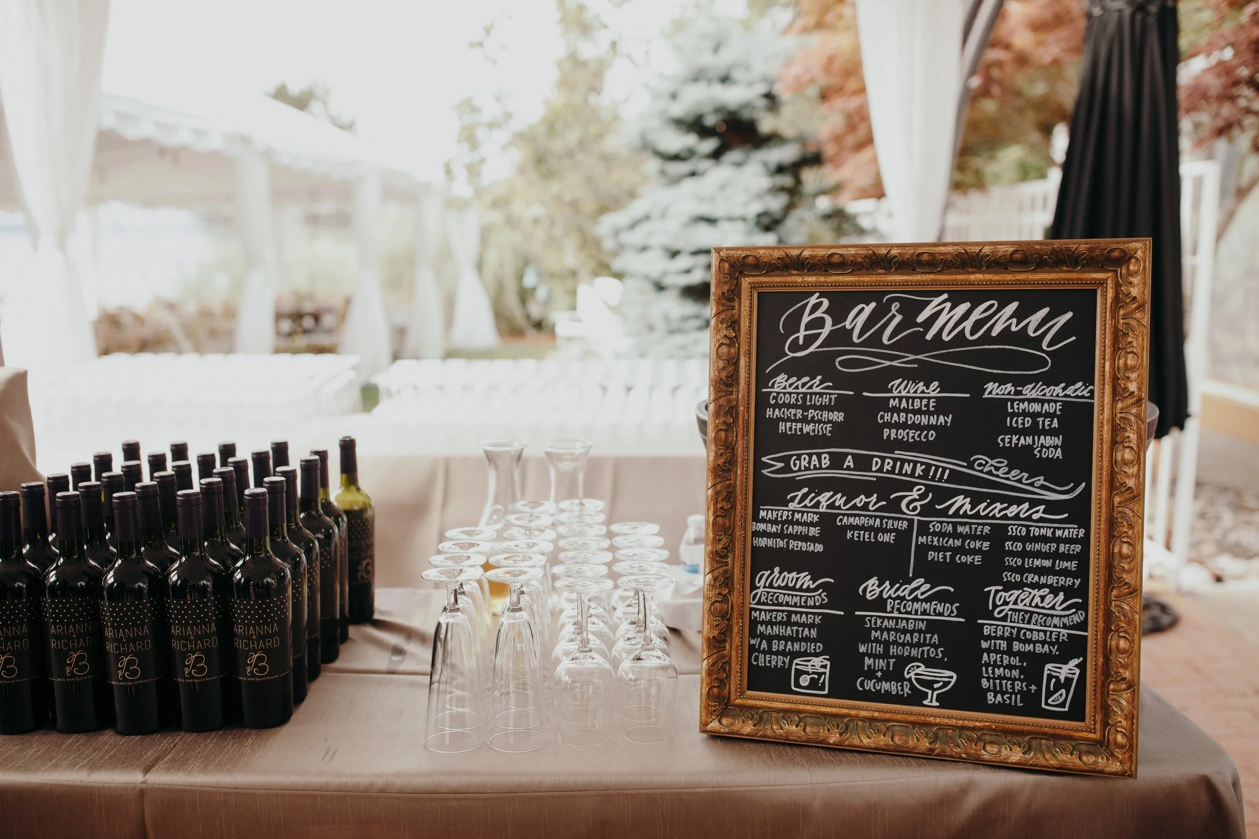 Bar Sign // Photo by Jordan Voth