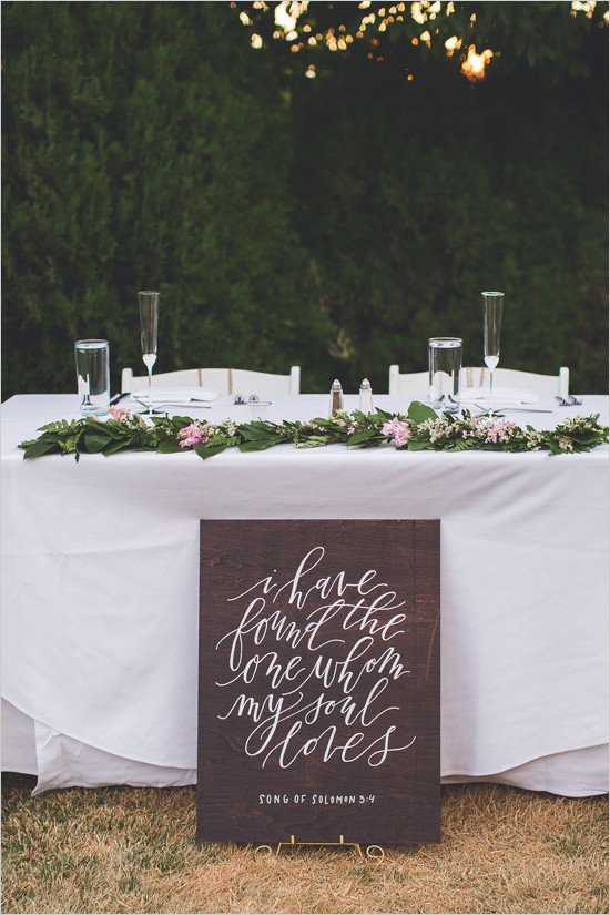 simpleandsweetsweethearttable@weddingchicks-550x825.jpg