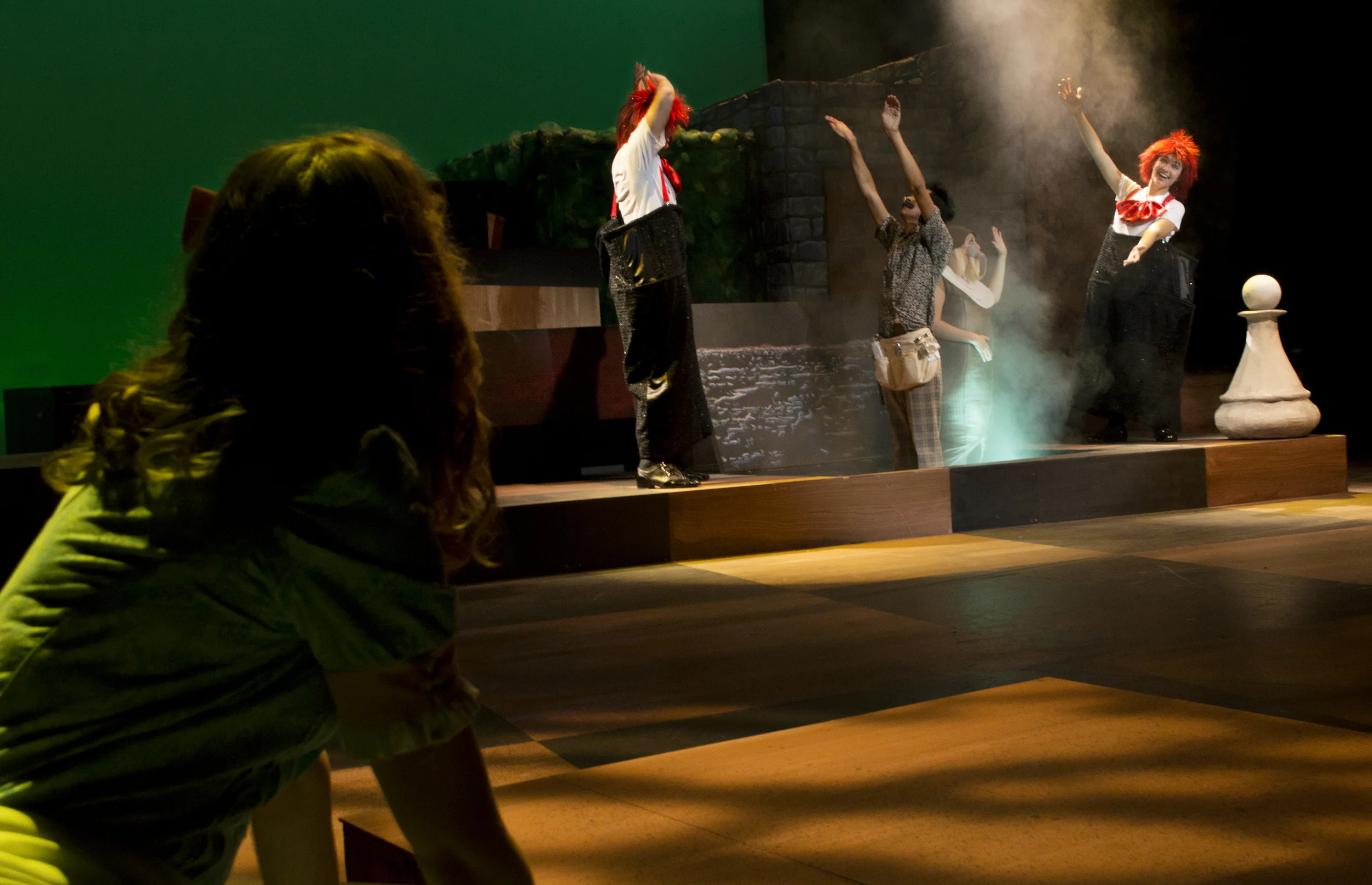 Alice meets the Walrus and the Carpenter