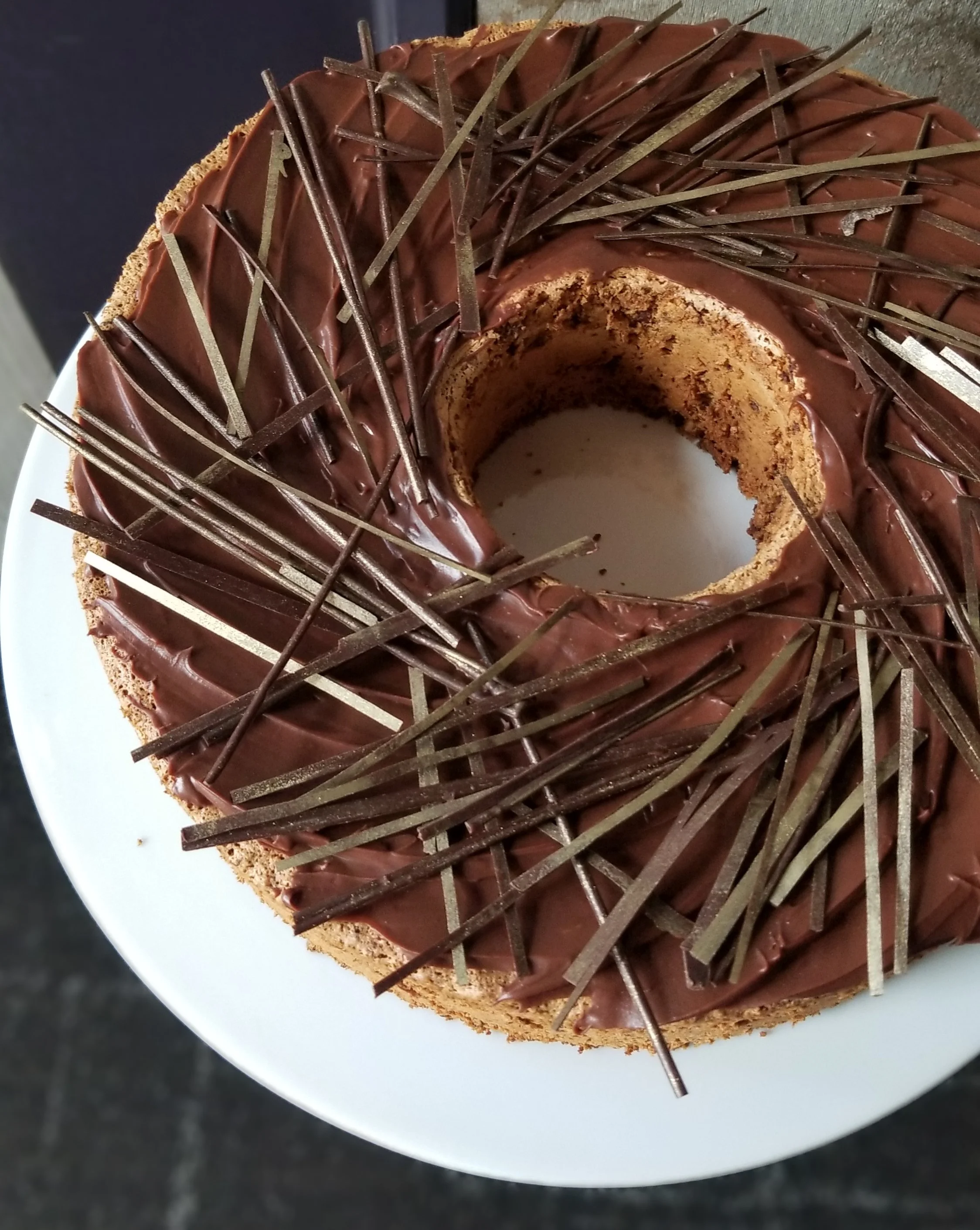 GF chocolate hazelnut bundt