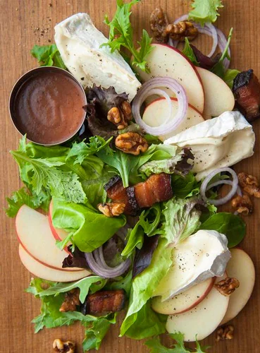 7_WalnutBrieSalad.jpg
