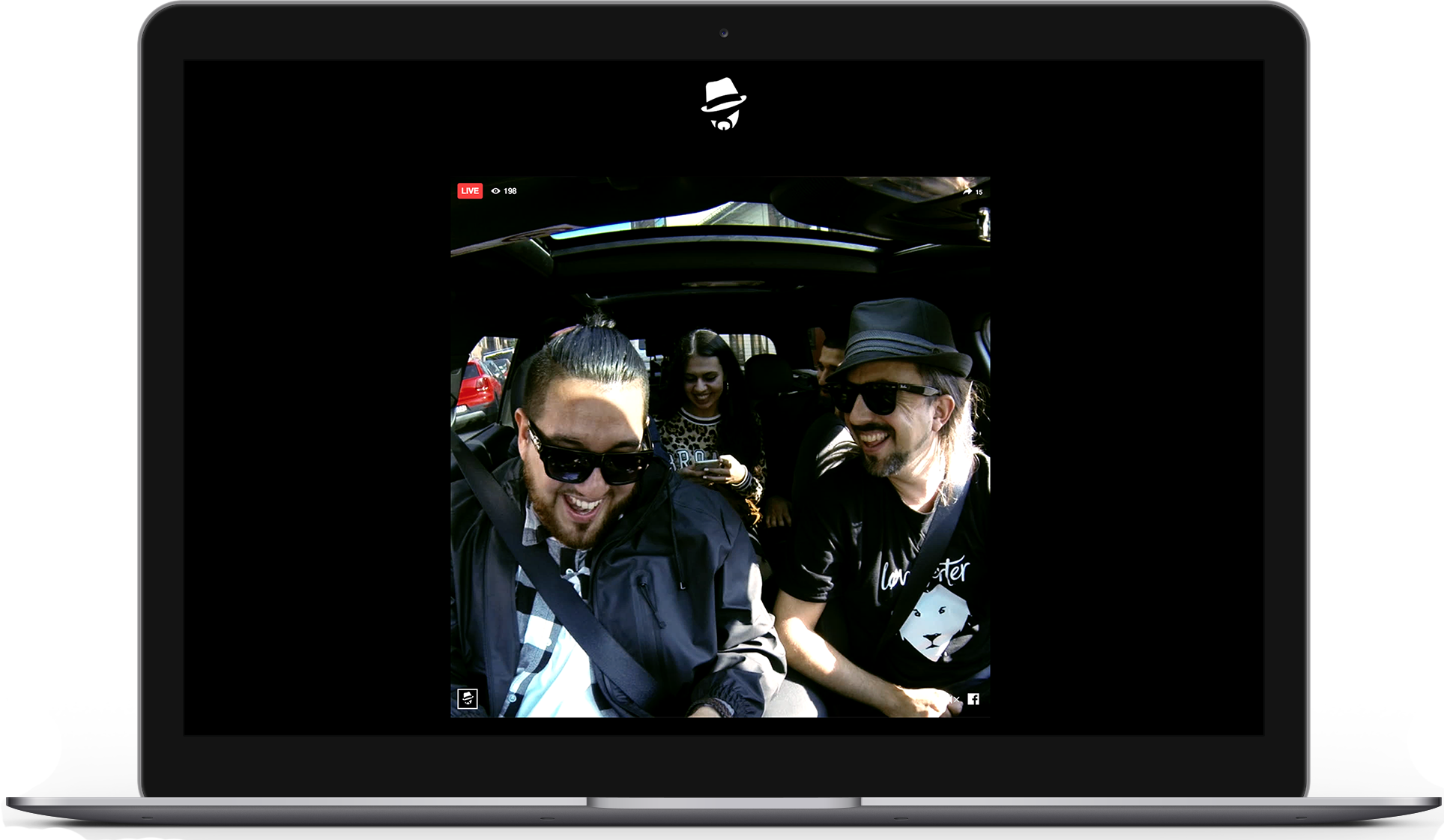 This experience was managed through uberdon.no which provided instructions on how request a ride through the Uber app and hosted the live broadcasts. We developed a visual identity and website that captured the tone and attitude of Don Martin and borrows from luxury chauffeur sector through colour palette and materiality.