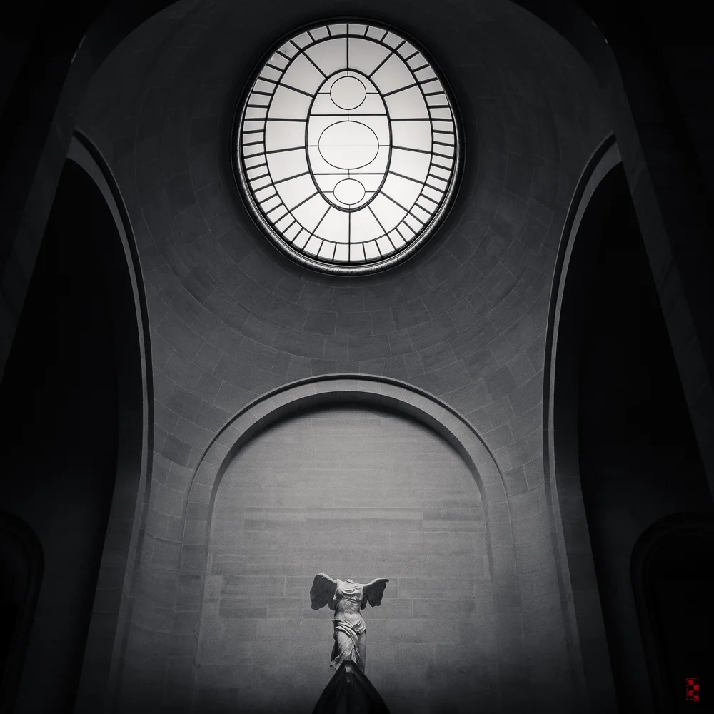 Many years ago I took this picture on slide film but this one has much better image quality. Nike of Samothrace, Louvre Museum.