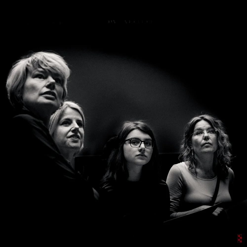 I was struck by how the visitors looked like the chiaroscuro paintings they were admiring. Rijksmuseum, Amsterdam.