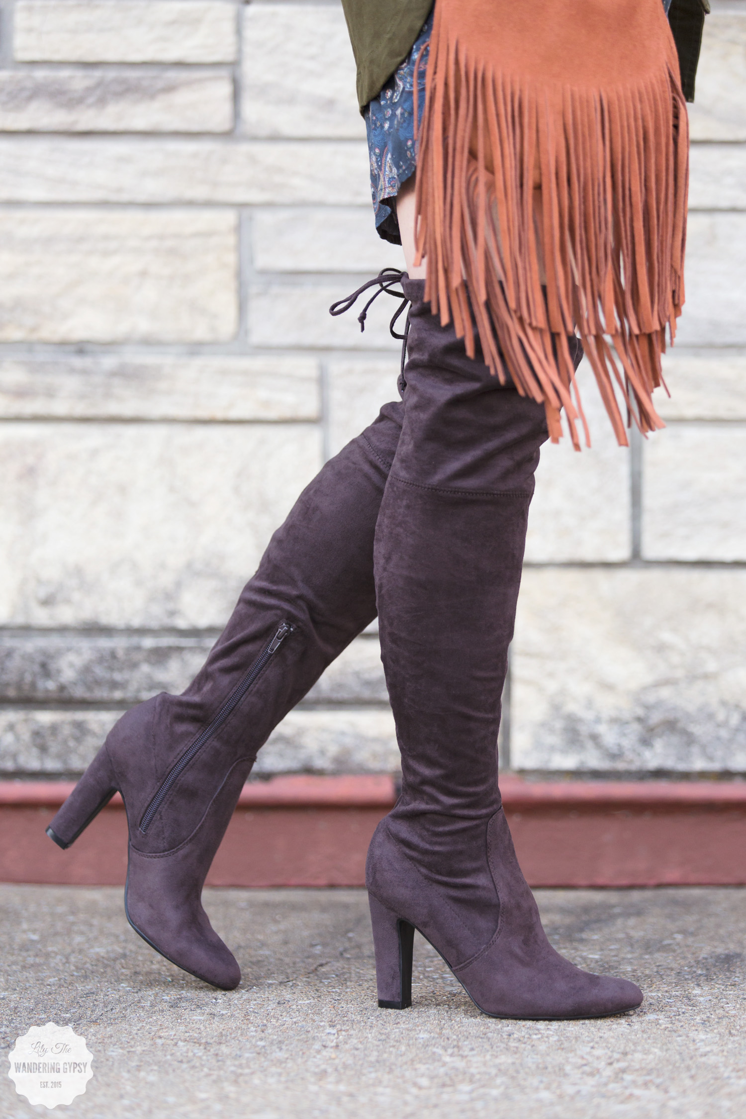 unisa knee boots