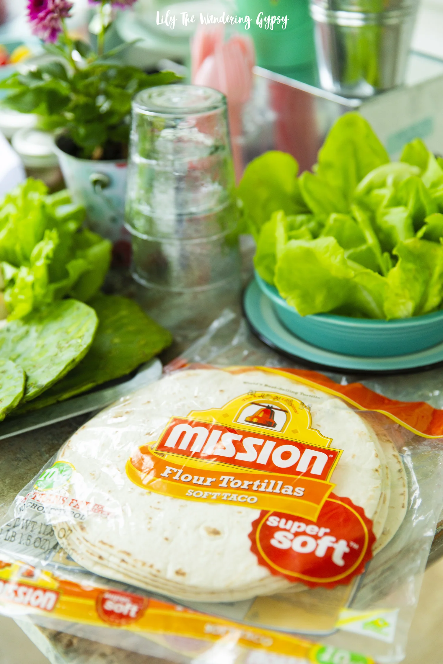 Two Amazing Recipes for Summer GetTogethers with Mission® Tortillas