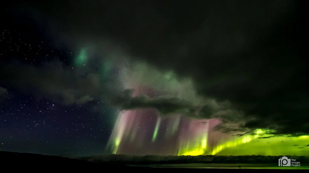 Like multicoloured lightning...